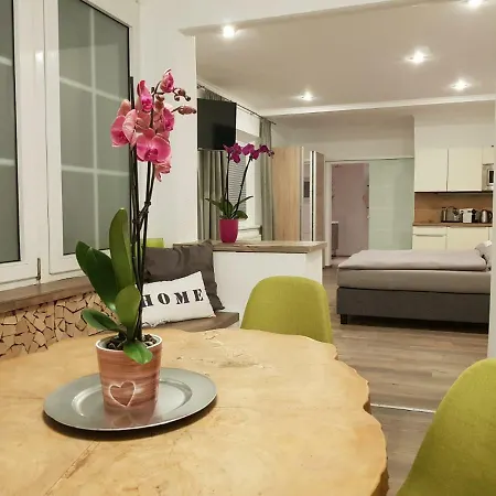 Echt Heimat דירה *